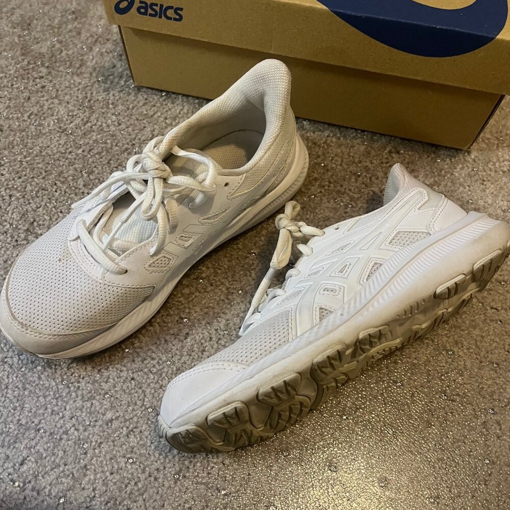 ASICS Kid's JOLT Running Shoe - Size 3Y - Picture 3 of 7